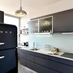 Feel Panoramic Townhouse